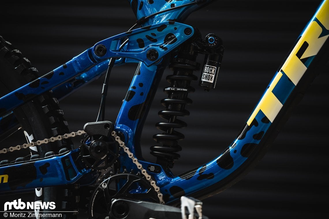 Am Heck ist am Bike des Flying Scotsman ein RockShox Coil-Dämpfer verbaut