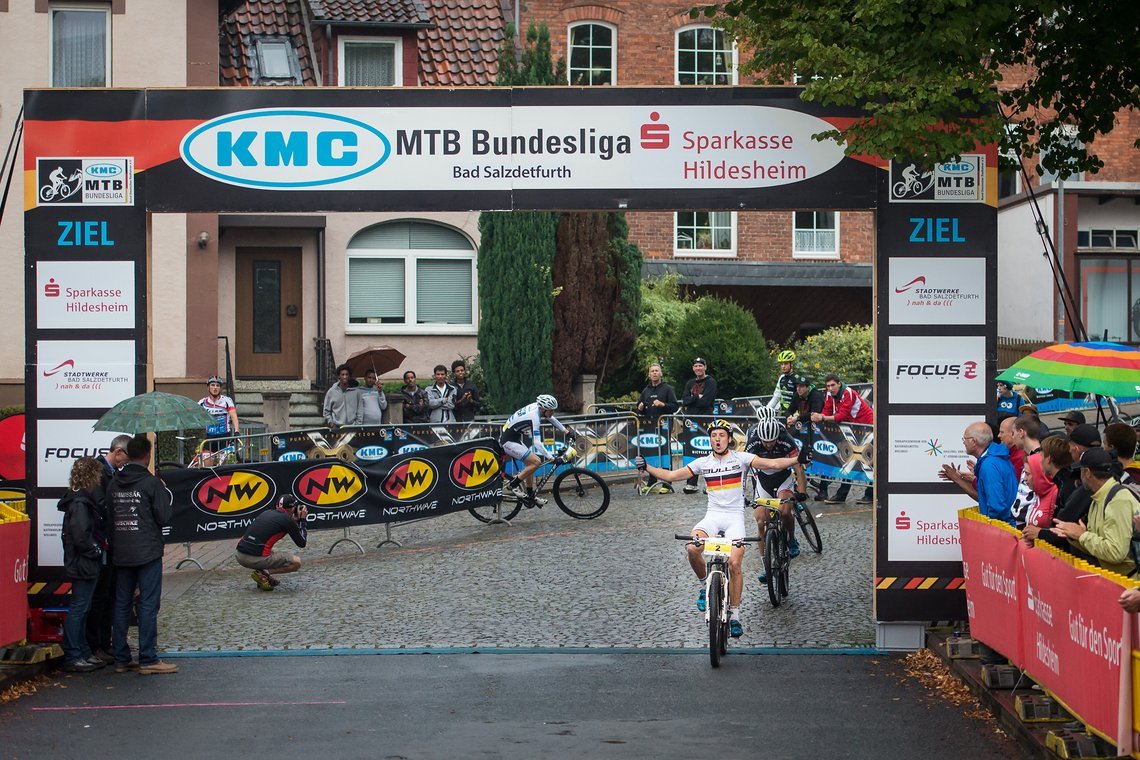 Simon Stiebjahn gewinnt 2014 den Eliminator in Bad Salzdetfurth.