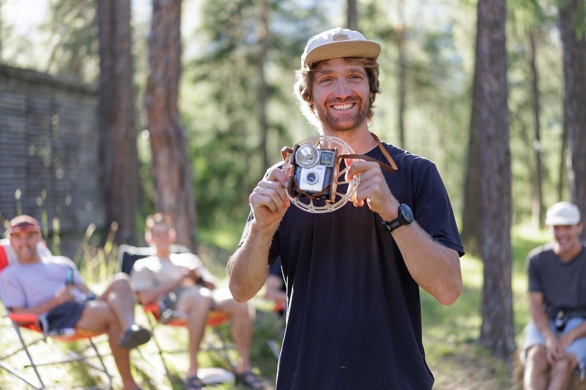 75 - Max gewinnt die Wertung %22Bestes Foto%22  Das passt doch wie die Kamera auf's Auge  Foto: Dominik Täuber jpg