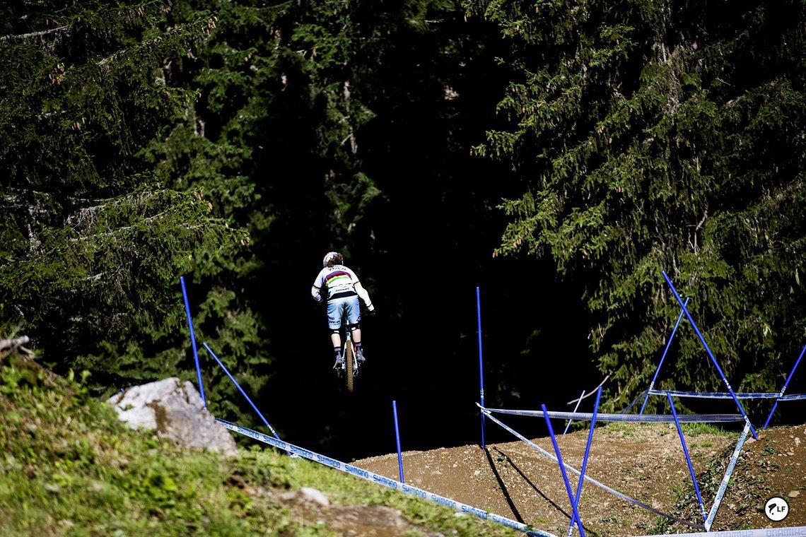 Rachel Atherton machte nur Trainingsläufe und schonte ihre Schulter für den Rennlauf