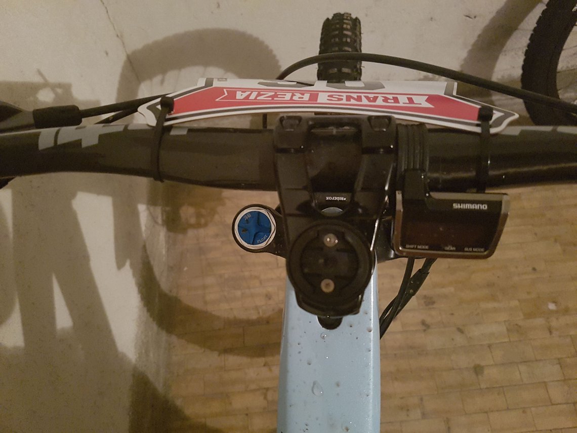 Elektrische Shimano Schaltung - Halterung fürs Garmin GPS