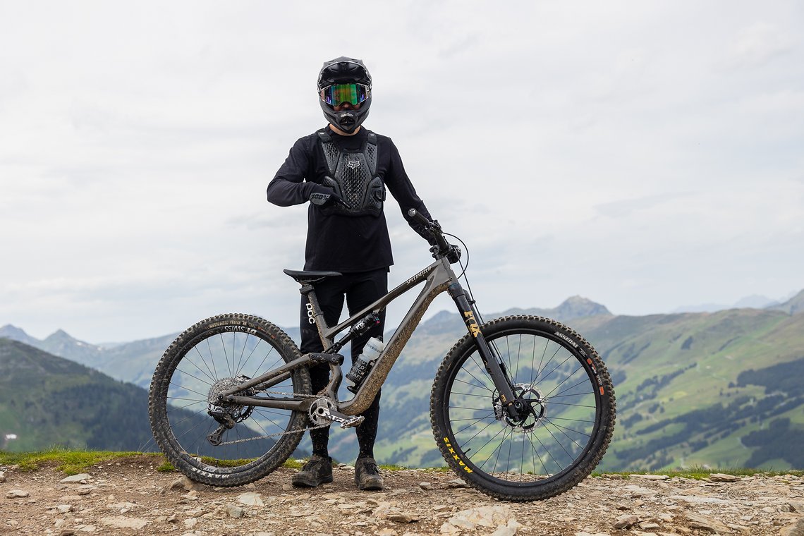 Für meinen Testeindruck konnte ich die Fox Podium in meinem gewohnten Specialized Stumpjumper 15 testen.