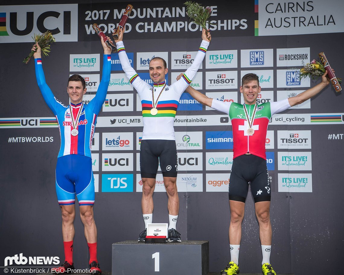170909 04497 by Kuestenbrueck AUS Cairns WCh XCO ME ceremony Kulhavy Schurter Litscher-2