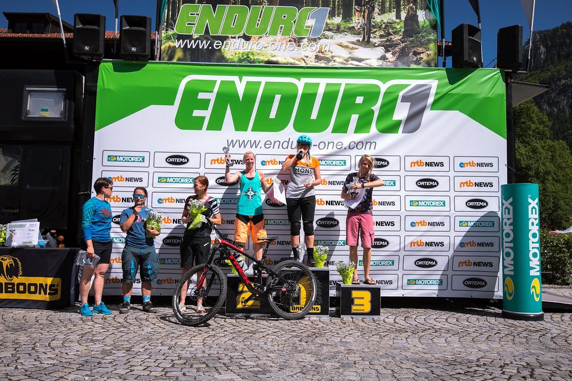 Podium Damen