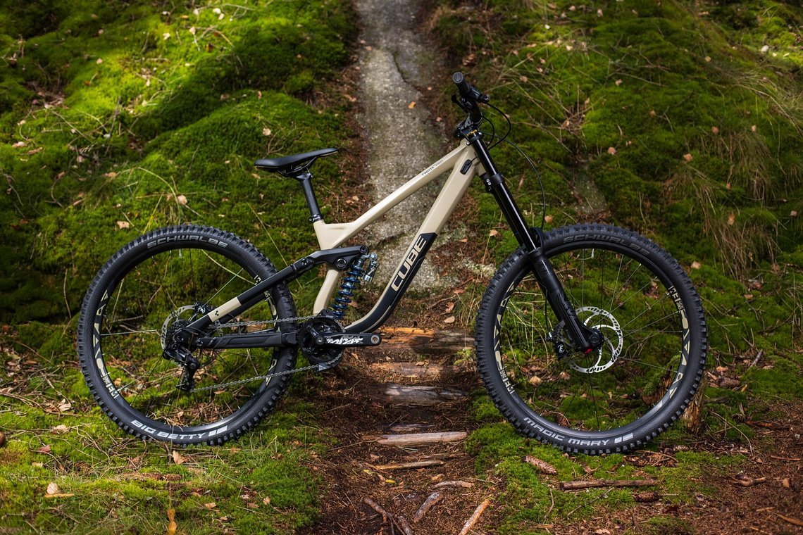 Cube Two15 Pro