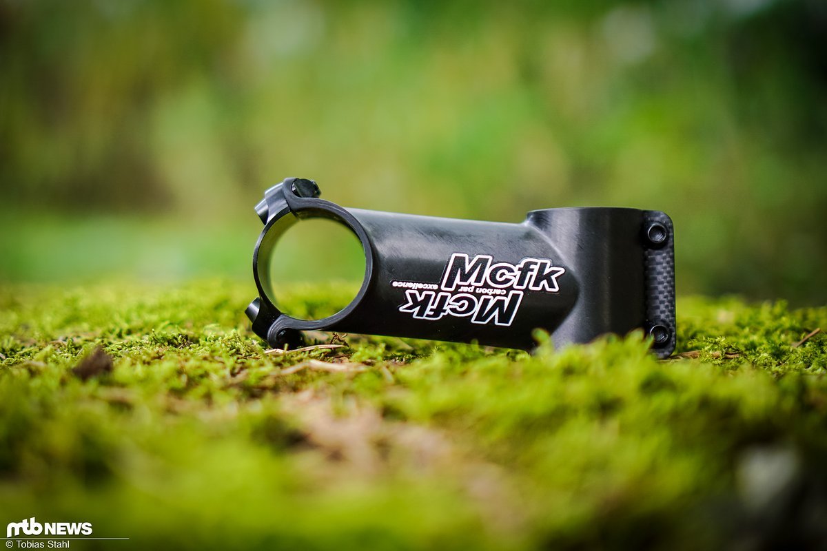 Mcfk bietet den Carbon Vorbau in Längen zwischen 70 und 120 mm an Mcfk bietet den Carbon Vorbau in Längen zwischen 70 und 120 mm an