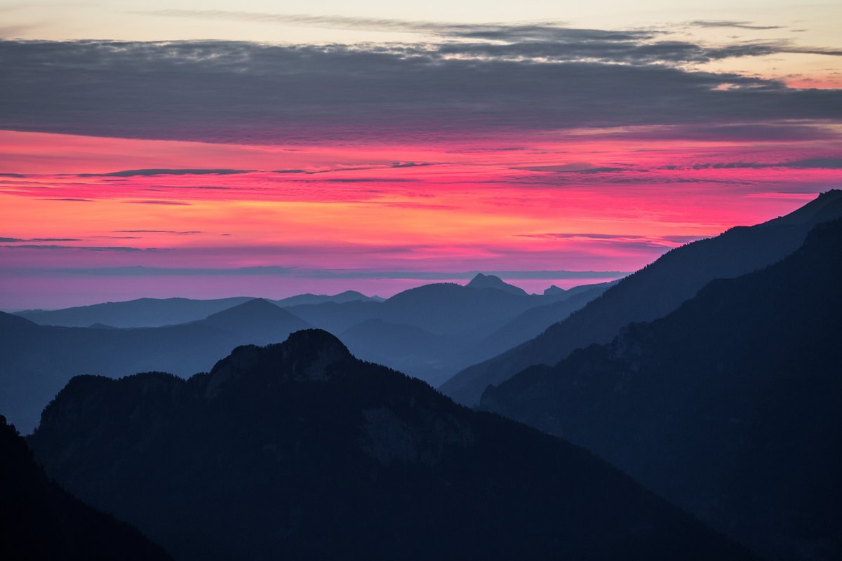 Schaut sehr schön aus und ist auch ein tolles Erlebnis. Bedeutet aber auch Aufstehen mitten in der Nacht. Schaut sehr schön aus und ist auch ein tolles Erlebnis. Bedeutet aber auch Aufstehen mitten in der Nacht.