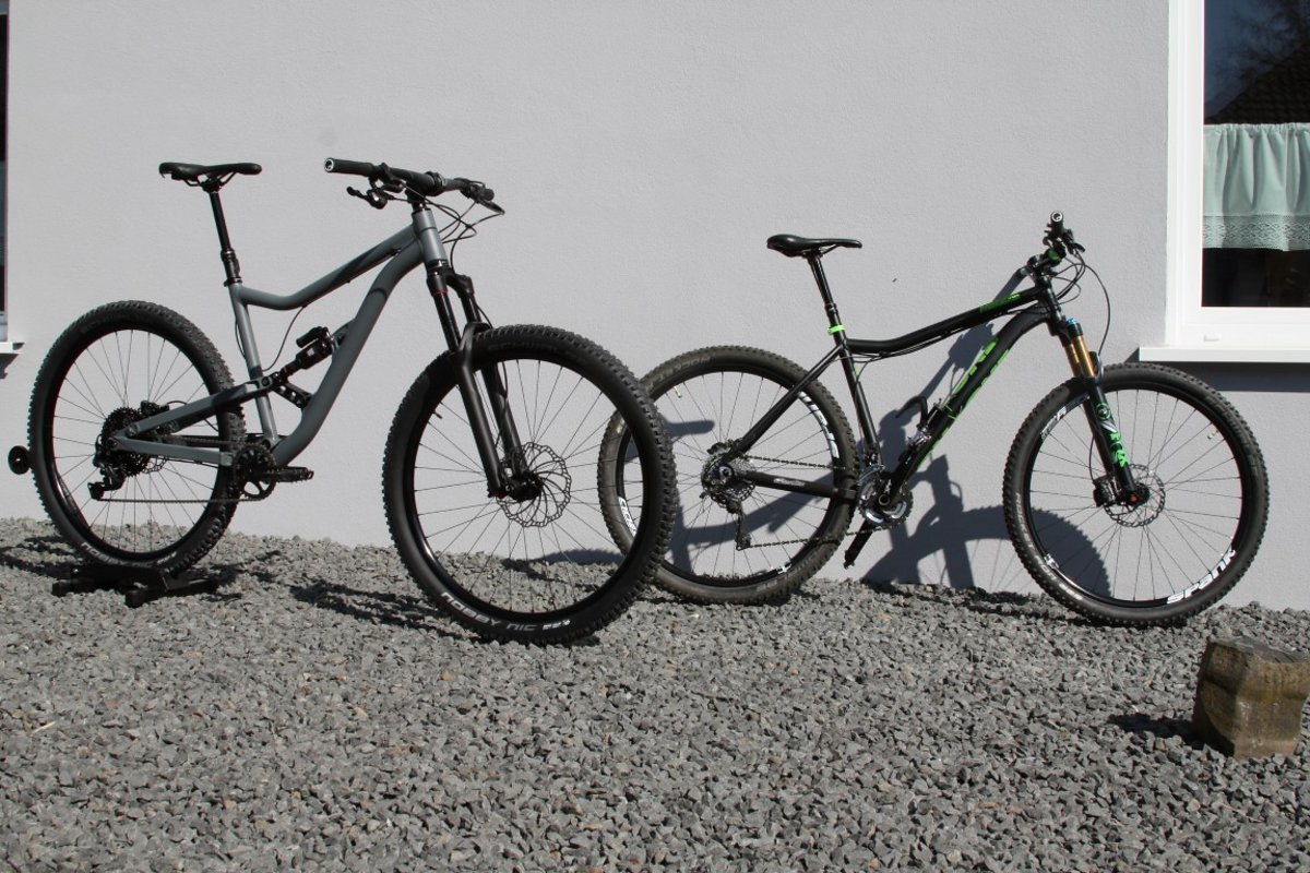 ... in Kombination mit der Rock Shox Yari RC an der Front ... in Kombination mit der Rock Shox Yari RC an der Front