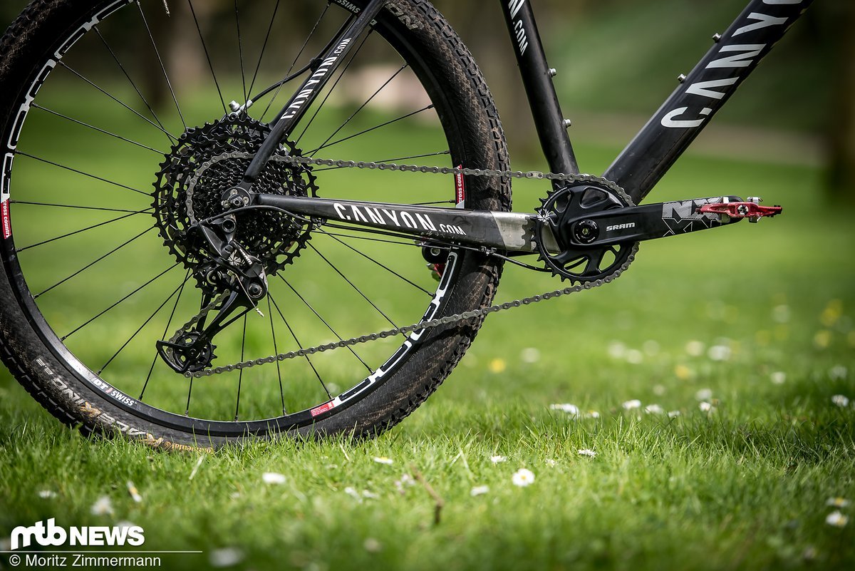 Der SRAM NX Eagle-Antrieb soll die Eagle-Technologie noch mehr Bikern zugänglich machen und das Umrüsten auf einen 12-fach-Antrieb deutlich erleichtern. Der SRAM NX Eagle-Antrieb soll die Eagle-Technologie noch mehr Bikern zugänglich machen und das Umrüsten auf einen 12-fach-Antrieb deutlich erleichtern.