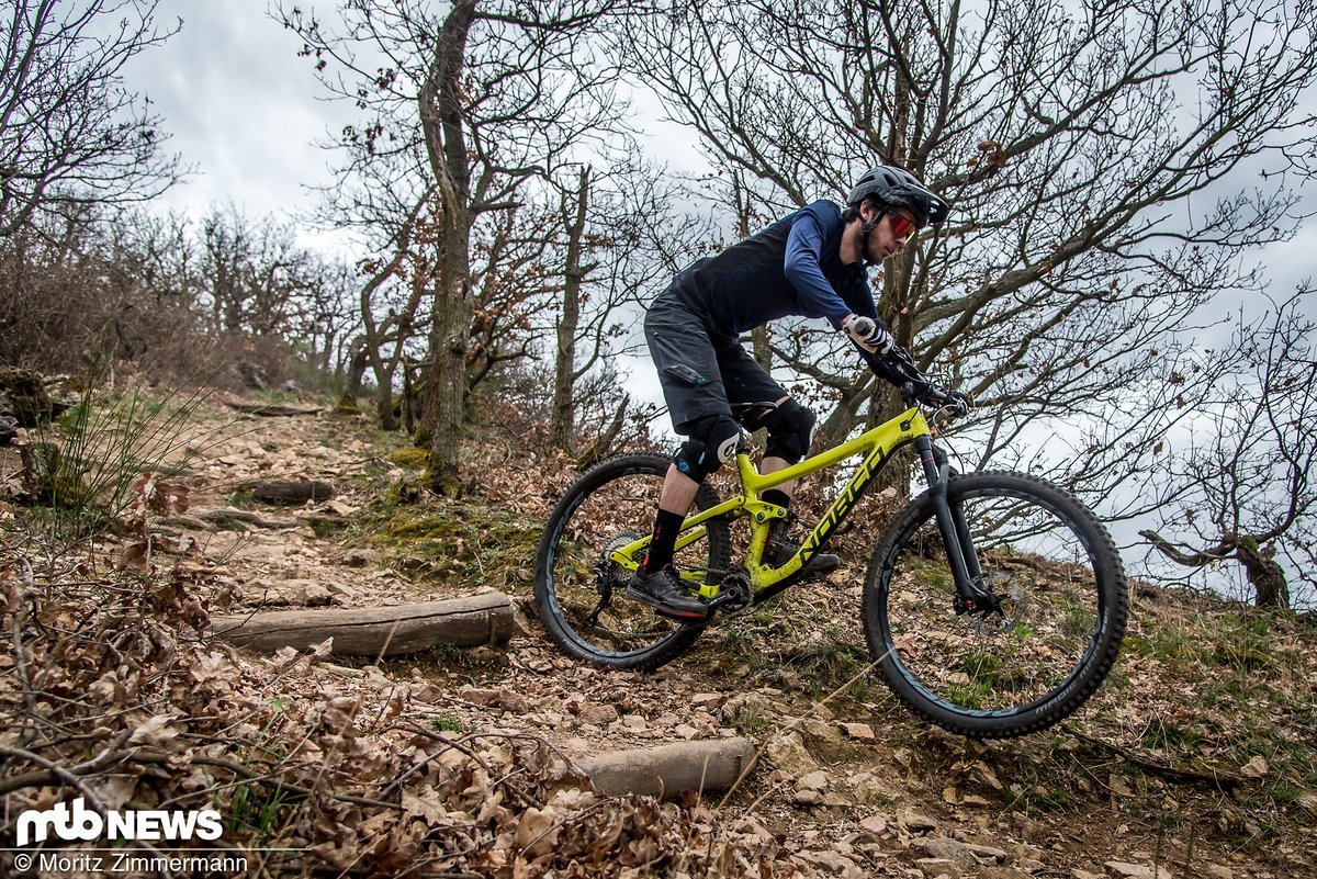 Das Norco Sight Carbon 9 ist ein sehr solides und zuverlässiges Trailbike, das durch seine Vielseitigkeit glänzt Das Norco Sight Carbon 9 ist ein sehr solides und zuverlässiges Trailbike, das durch seine Vielseitigkeit glänzt