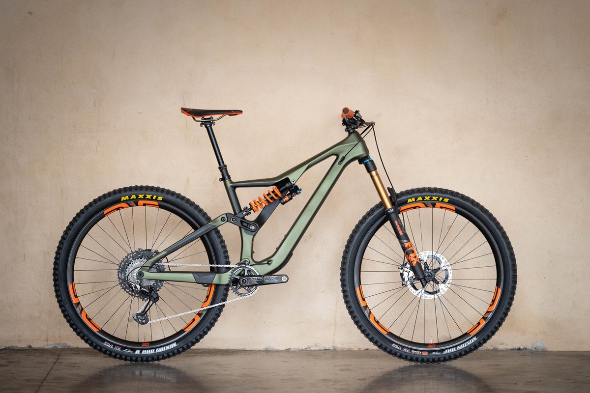 Das neue Orbea Rallon kommt mit je 10 mm mehr Federweg an Front und Heck Das neue Orbea Rallon kommt mit je 10 mm mehr Federweg an Front und Heck
