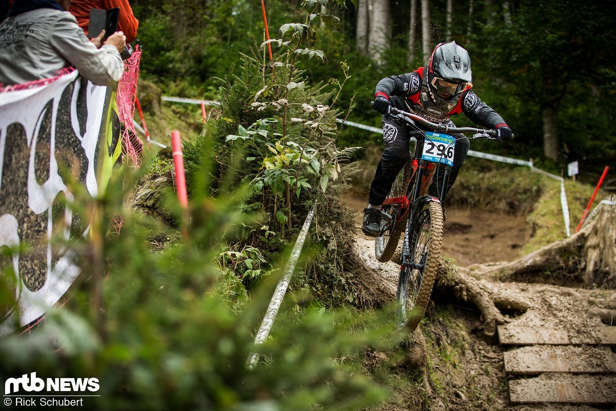 Wir sind gespannt, wie sich Vali Höll nächstes Jahr im Downhill-Weltcup schlagen wird Wir sind gespannt, wie sich Vali Höll nächstes Jahr im Downhill-Weltcup schlagen wird