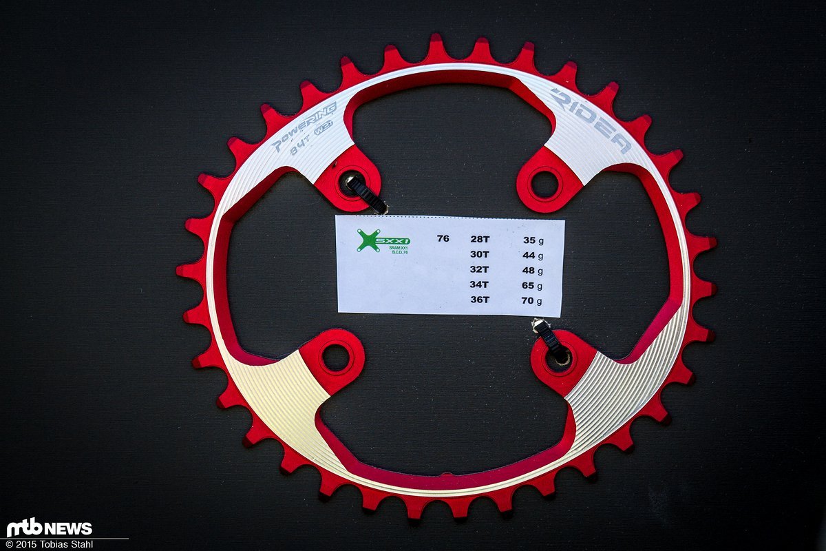 Passend für die Sram XX1 Kurbel wird ein Narrow-Wide-Kettenblatt angeboten, das in verschiedenen Farben und Größen daher kommt Passend für die Sram XX1 Kurbel wird ein Narrow-Wide-Kettenblatt angeboten, das in verschiedenen Farben und Größen daher kommt