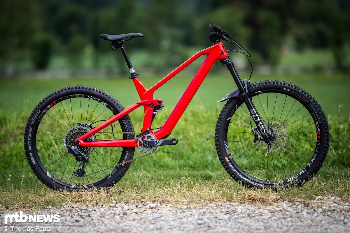 Das neue Conway WME ist sowohl mit 29"- als auch mit 27,5"-Laufrädern erhältlich und verfügt je nach Laufradgröße über 150 mm oder 170 mm Federweg Das neue Conway WME ist sowohl mit 29"- als auch mit 27,5"-Laufrädern erhältlich und verfügt je nach Laufradgröße über 150 mm oder 170 mm Federweg