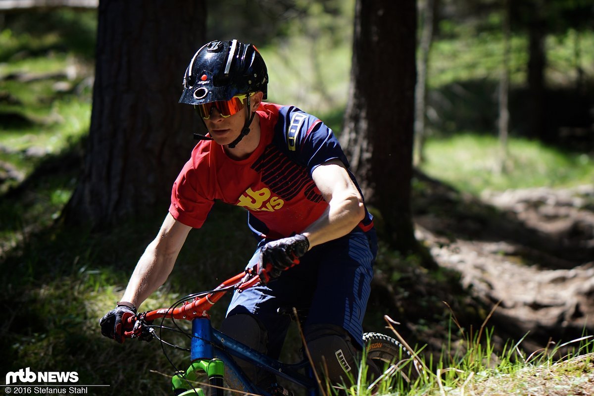 Der Endur-O-Matic 2 ist die zweite Auflage des beliebten Enduro-Helms von Urge Der Endur-O-Matic 2 ist die zweite Auflage des beliebten Enduro-Helms von Urge
