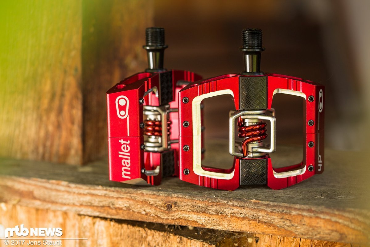 Die neuste Version der Crankbrothers Mallet DH-Pedale ist eine sehr gute Wahl für alle Enduro- und Downhill-Piloten! Die neuste Version der Crankbrothers Mallet DH-Pedale ist eine sehr gute Wahl für alle Enduro- und Downhill-Piloten!