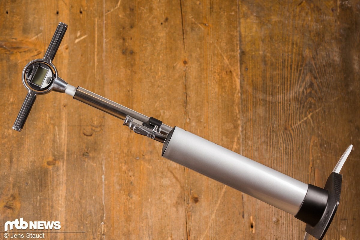 Schick, aber nicht ganz billig – die Crankbrothers Klic Floor Pump Schick, aber nicht ganz billig – die Crankbrothers Klic Floor Pump