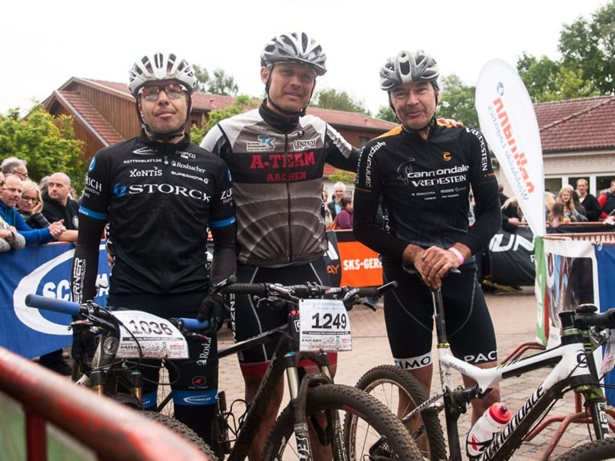 Die glorreichen Drei der Solowertung: 1. Michael Kochendörfer, 2.Rene Gyo, 3.Michael Grobe Die glorreichen Drei der Solowertung: 1. Michael Kochendörfer, 2.Rene Gyo, 3.Michael Grobe
