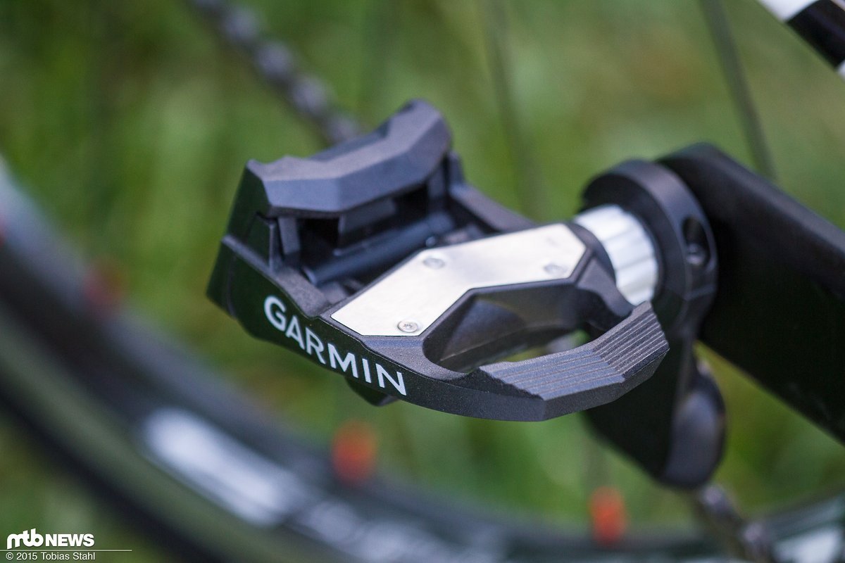 Mit den Vector 2 / 2S Pedalen bietet Garmin die Möglichkeit zur Leistungsmessung direkt an dem Punkt, an dem die Kräfte des Fahrers auf das Fahrrad einwirken Mit den Vector 2 / 2S Pedalen bietet Garmin die Möglichkeit zur Leistungsmessung direkt an dem Punkt, an dem die Kräfte des Fahrers auf das Fahrrad einwirken
