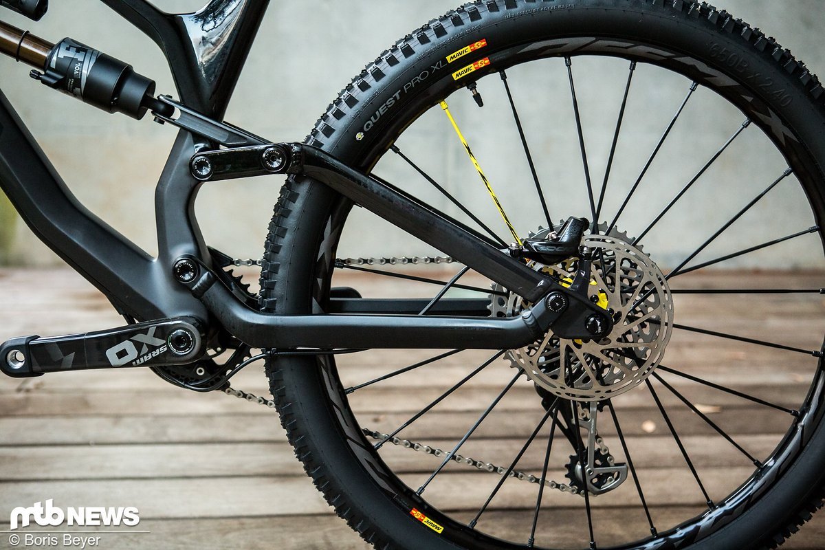 Der kurze Hinterbau lässt das Torque als Teil der neuen Canyon-Bikefamilie erkennen Der kurze Hinterbau lässt das Torque als Teil der neuen Canyon-Bikefamilie erkennen