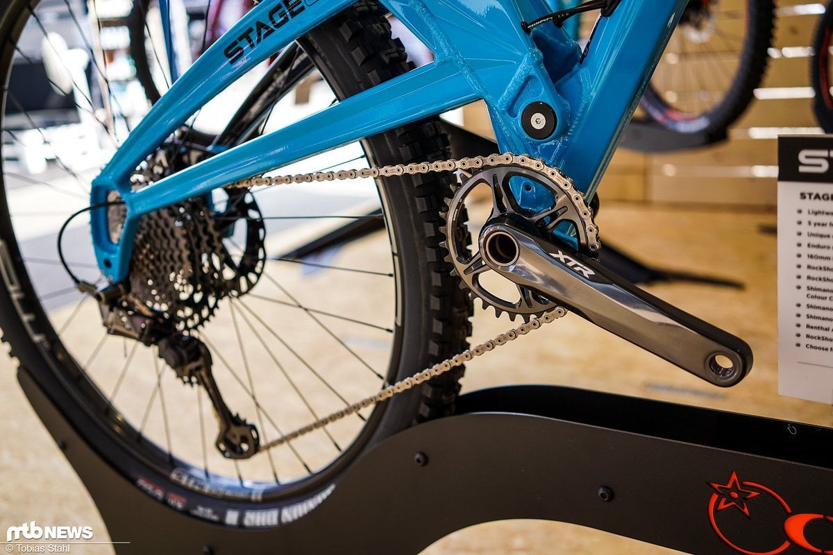 Neue Ausstattungsoptionen für alle Räder: Wer will bekommt im Topmodell neuerdings auch eine Shimano XTR Gruppe spendiert Neue Ausstattungsoptionen für alle Räder: Wer will bekommt im Topmodell neuerdings auch eine Shimano XTR Gruppe spendiert