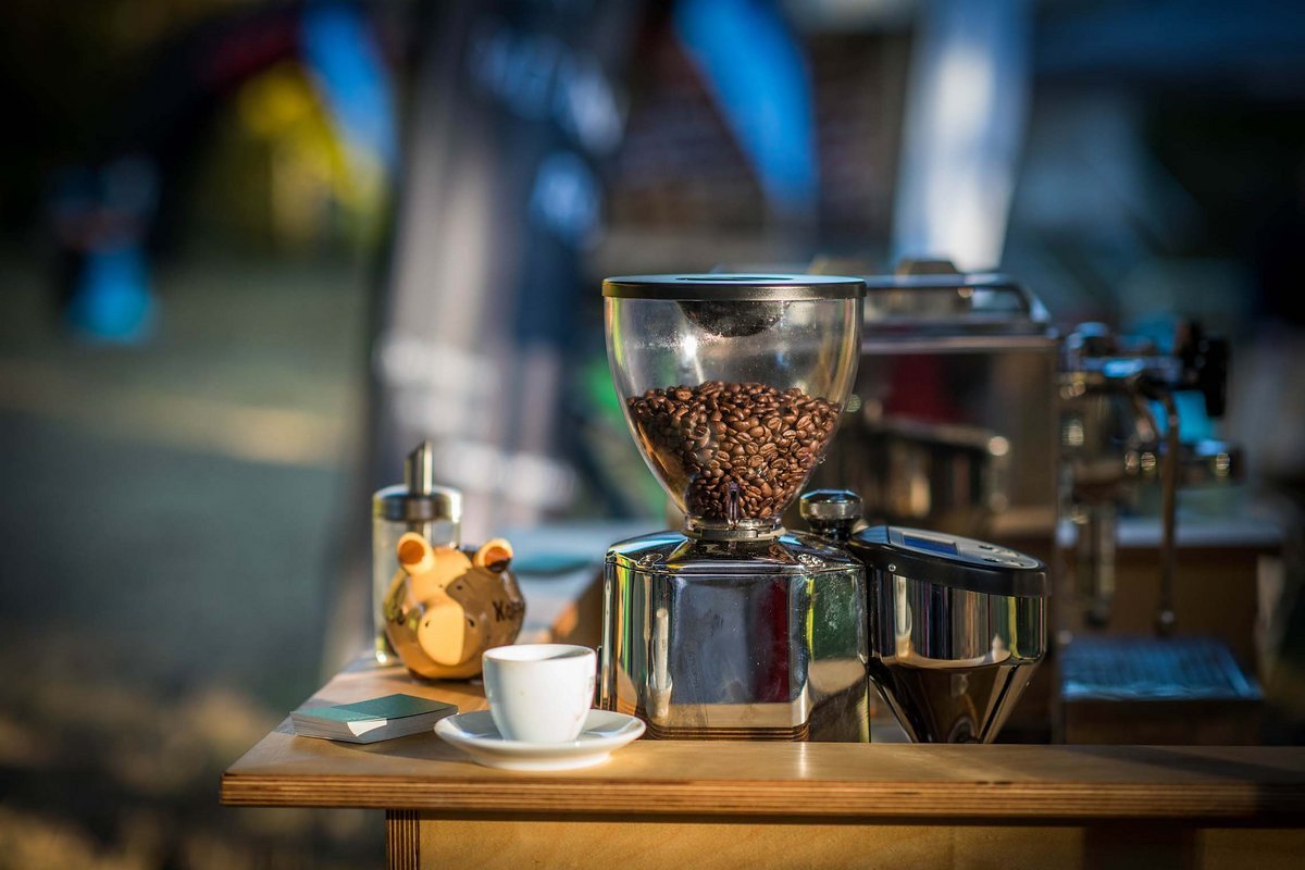 Zum Schluss darf´s noch ein Kaffee sein? Ein kleines Detail der sehr entspannten, familiären Atmosphäre in Treuchtlingen. Wir freuen uns auf das nächste Jahr und drücken den Veranstaltern weiter die Daumen für ein gutes Gelingen! Zum Schluss darf´s noch ein Kaffee sein? Ein kleines Detail der sehr entspannten, familiären Atmosphäre in Treuchtlingen. Wir freuen uns auf das nächste Jahr und drücken den Veranstaltern weiter die Daumen für ein gutes Gelingen!