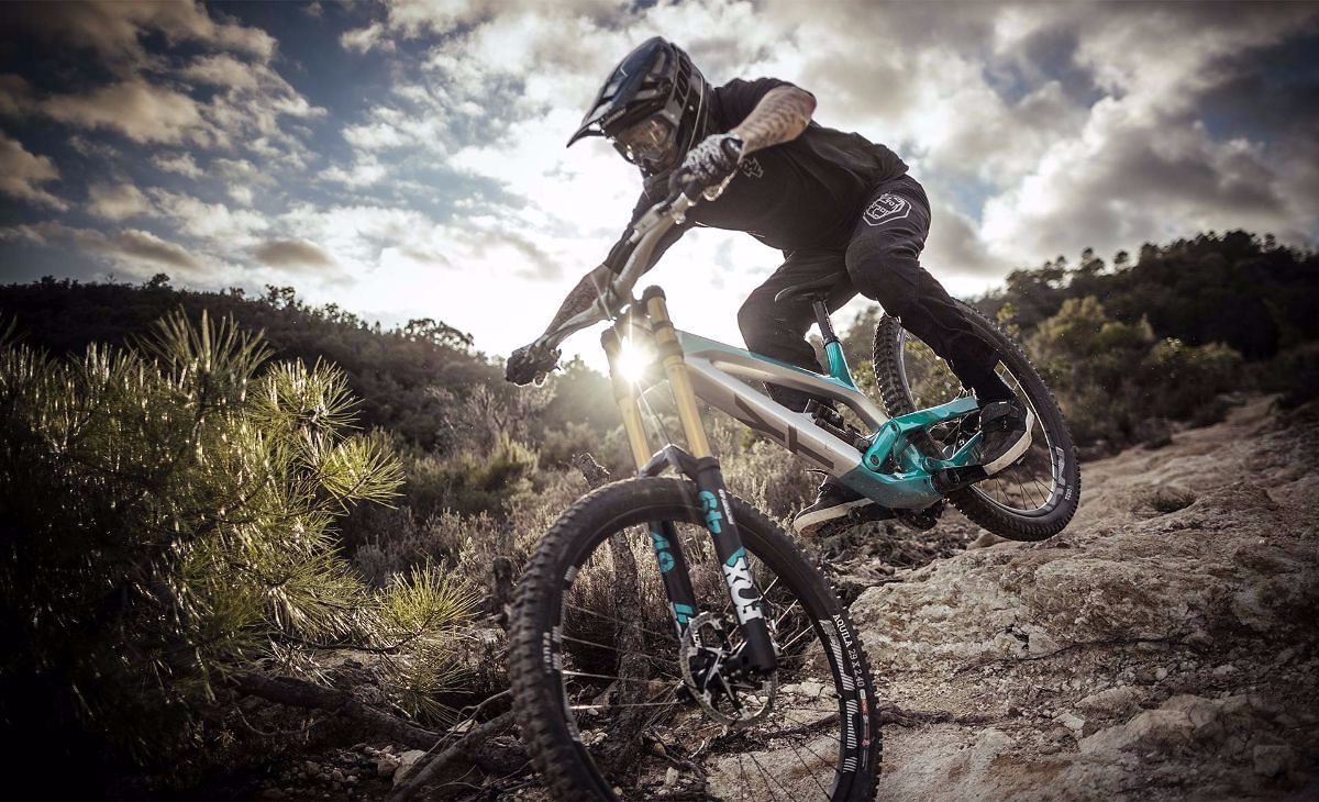 Wie sich das YT Tues 29 im Vergleich zur schnellen Konkurrenz schlägt, werden wir in diesem Jahr ausgiebig testen Wie sich das YT Tues 29 im Vergleich zur schnellen Konkurrenz schlägt, werden wir in diesem Jahr ausgiebig testen