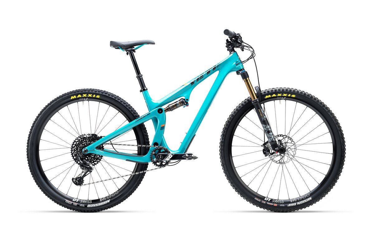 Yeti bietet das SB100 in zwei Carbon-Sorten an Yeti bietet das SB100 in zwei Carbon-Sorten an
