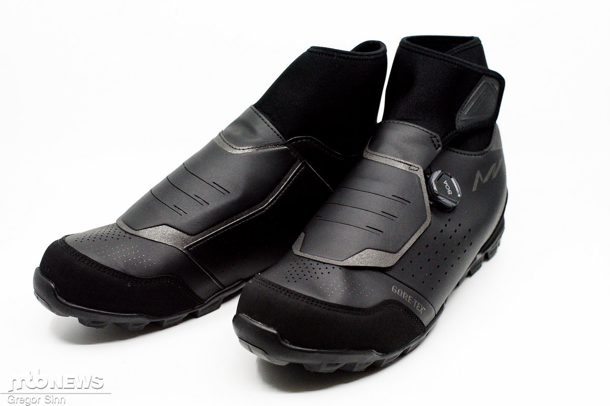 Nicht erst seit dem von uns getesteten SH-MW701 Winterschuh immer vorne bei den Schuhen mit dabei: Silber geht an Shimano Nicht erst seit dem von uns getesteten SH-MW701 Winterschuh immer vorne bei den Schuhen mit dabei: Silber geht an Shimano