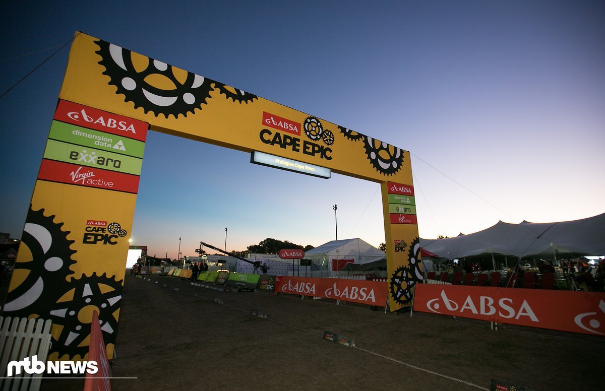 In wenigen Stunden geht die 16. Auflage des Absa Cape Epic los. Seid live dabei bei der Hatz am Westkap In wenigen Stunden geht die 16. Auflage des Absa Cape Epic los. Seid live dabei bei der Hatz am Westkap