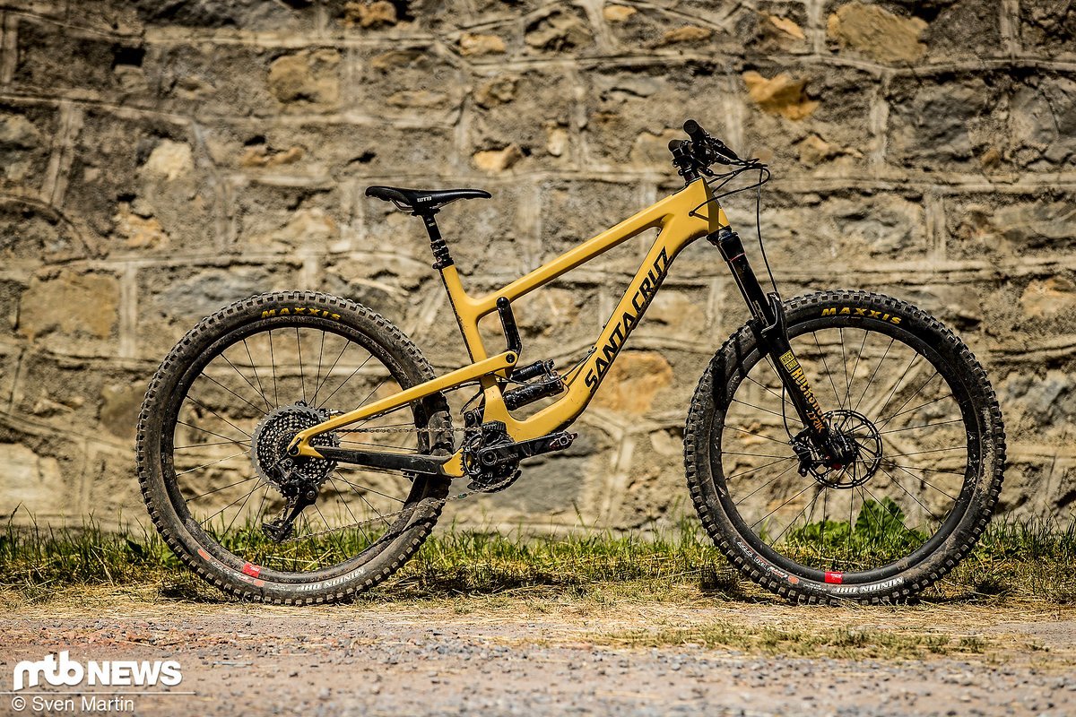 Unser Testbike, das Santa Cruz Nomad in der Ausstattungsvariante „CC – XX1 Reserve“ Unser Testbike, das Santa Cruz Nomad in der Ausstattungsvariante „CC – XX1 Reserve“