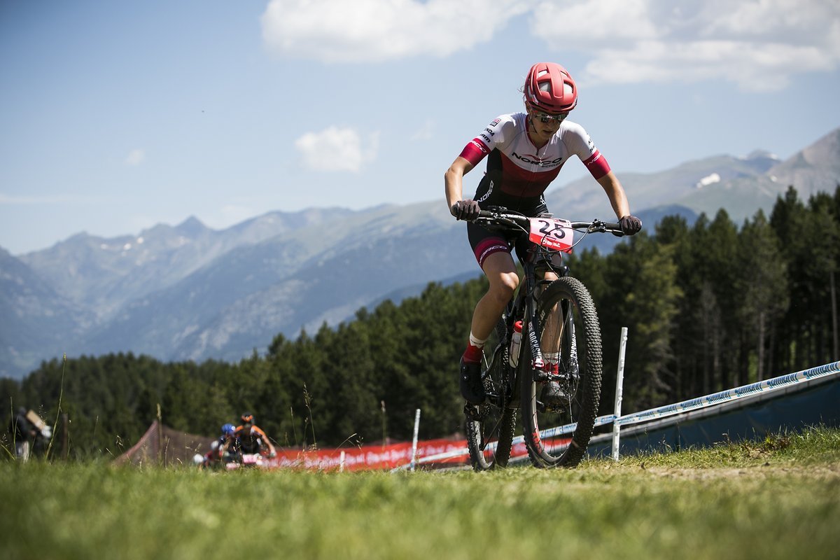 Schon seit einigen Jahren ist die Kanadierin Haley Smith im Weltcup auf den Rädern von Norco unterwegs. Nun erhält sie Verstärkung. Schon seit einigen Jahren ist die Kanadierin Haley Smith im Weltcup auf den Rädern von Norco unterwegs. Nun erhält sie Verstärkung.