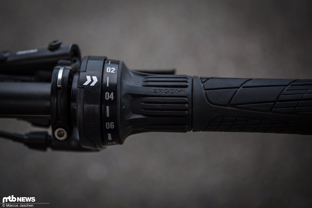 Der neue Pinion DS2-Schaltgriff kommt mit einem schlankeren Design daher Der neue Pinion DS2-Schaltgriff kommt mit einem schlankeren Design daher