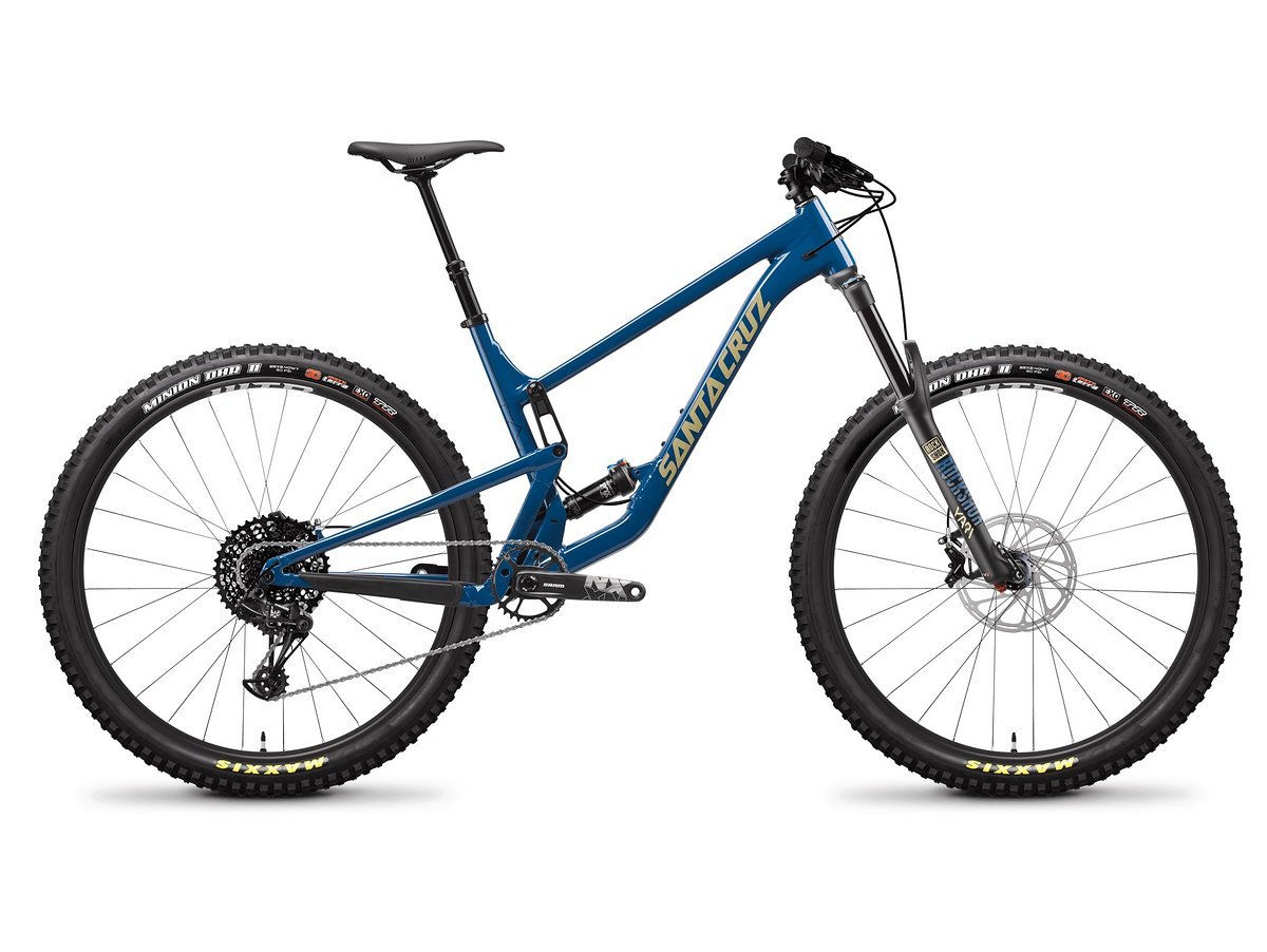 Santa Cruz hat nicht nur teure Carbon-Bikes im Angebot, auch etwas preiswerte Alu-Modelle finden sich im reichhaltigen Angebot Santa Cruz hat nicht nur teure Carbon-Bikes im Angebot, auch etwas preiswerte Alu-Modelle finden sich im reichhaltigen Angebot