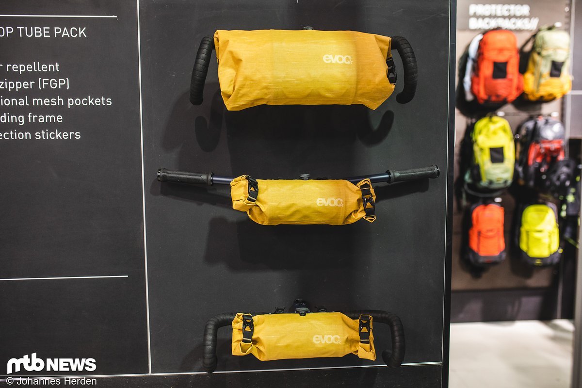 Je nach Einsatzgebiet gibt es verschiedene Taschen und unterschiedliche Größen (2,5 oder 5 Liter) Je nach Einsatzgebiet gibt es verschiedene Taschen und unterschiedliche Größen (2,5 oder 5 Liter)