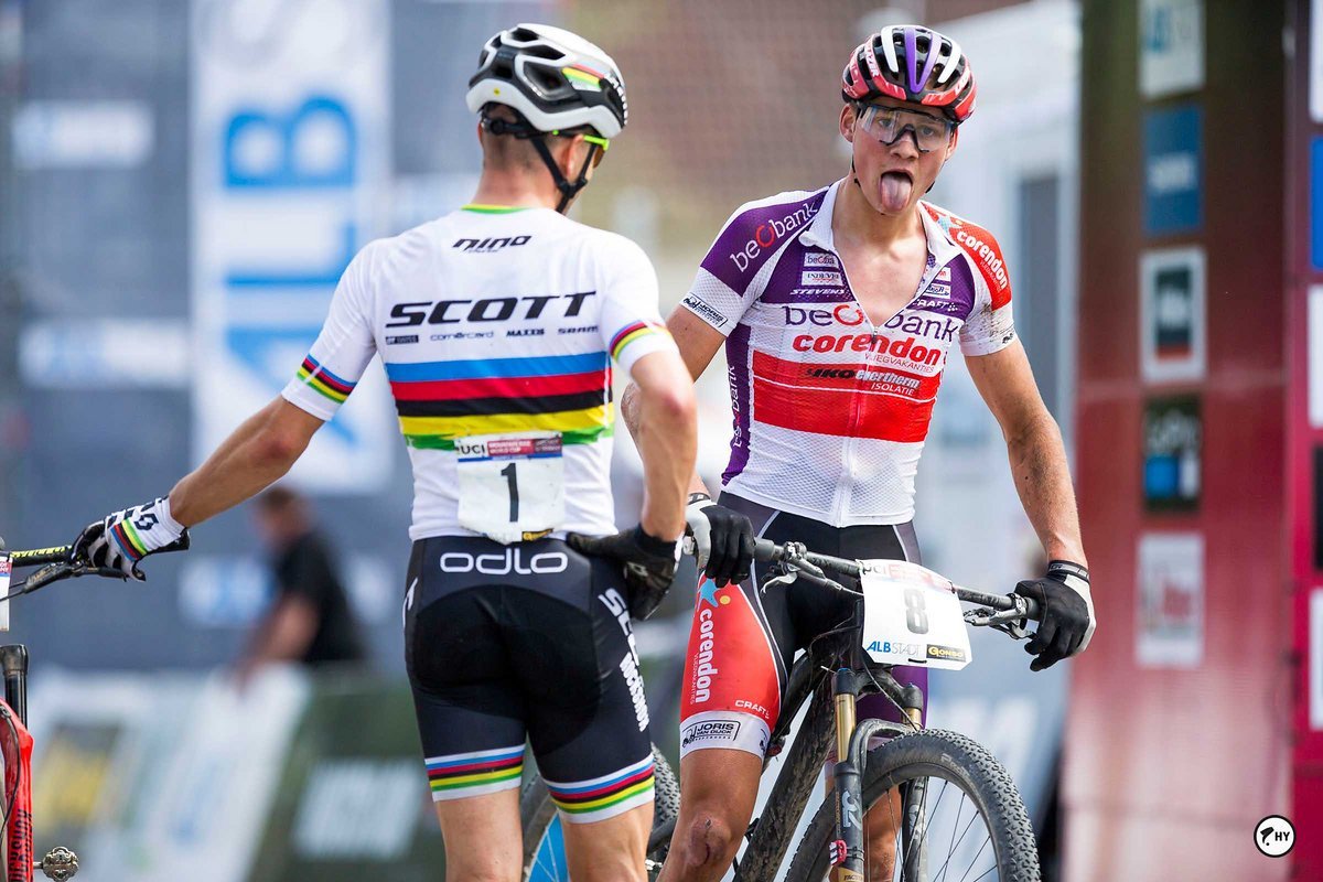 Im Vorjahr knapp geschlagen - kann Mahtieu van der Poel heuer Schurter noch mehr auf den Zahn fühlen? Im Vorjahr knapp geschlagen - kann Mahtieu van der Poel heuer Schurter noch mehr auf den Zahn fühlen?