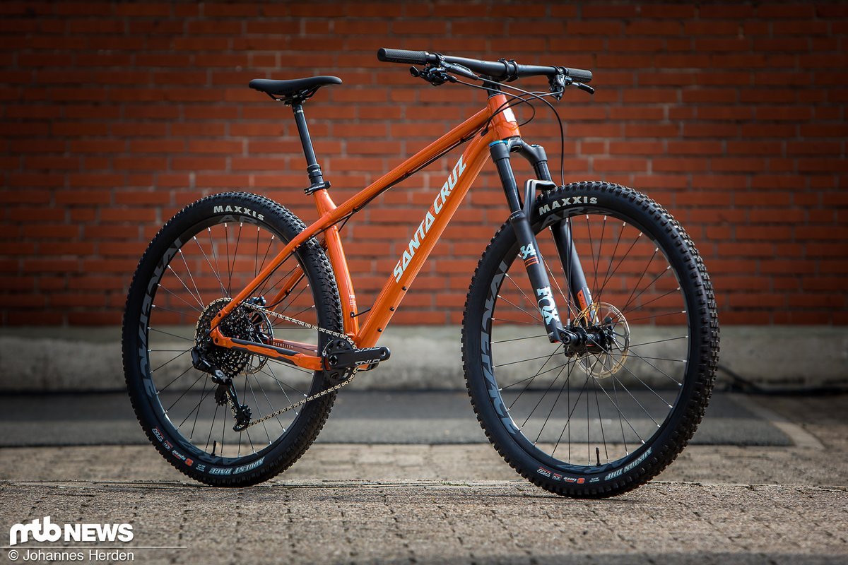 Santa Cruz Chameleon 7 AL S-Kit in der Farbe "Orange and Skye Blue" Santa Cruz Chameleon 7 AL S-Kit in der Farbe "Orange and Skye Blue"