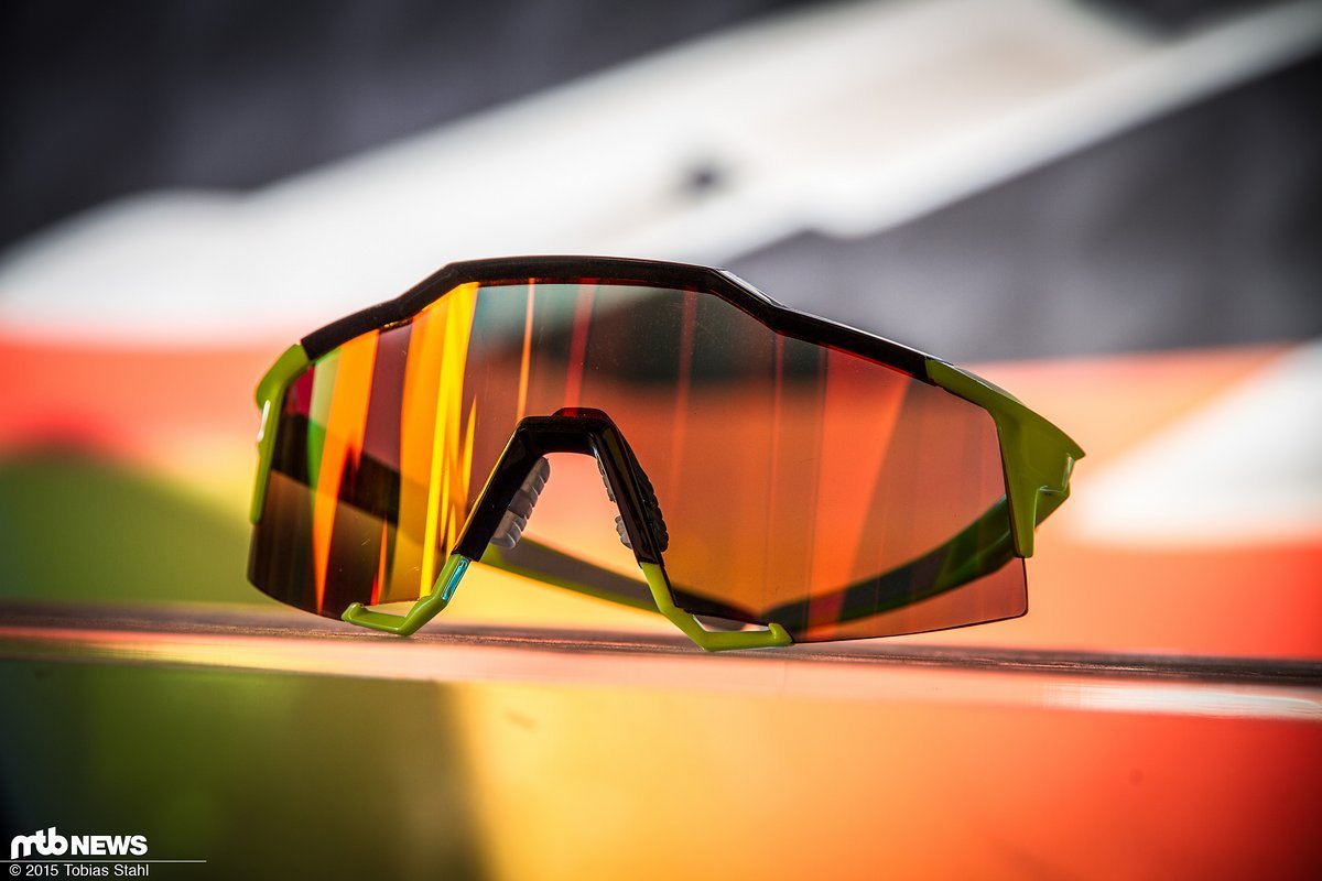 Unser erster Eindruck: Wer auffallen will, sollte sich diese Brille zum Preis von 179 € genauer anschauen Unser erster Eindruck: Wer auffallen will, sollte sich diese Brille zum Preis von 179 € genauer anschauen