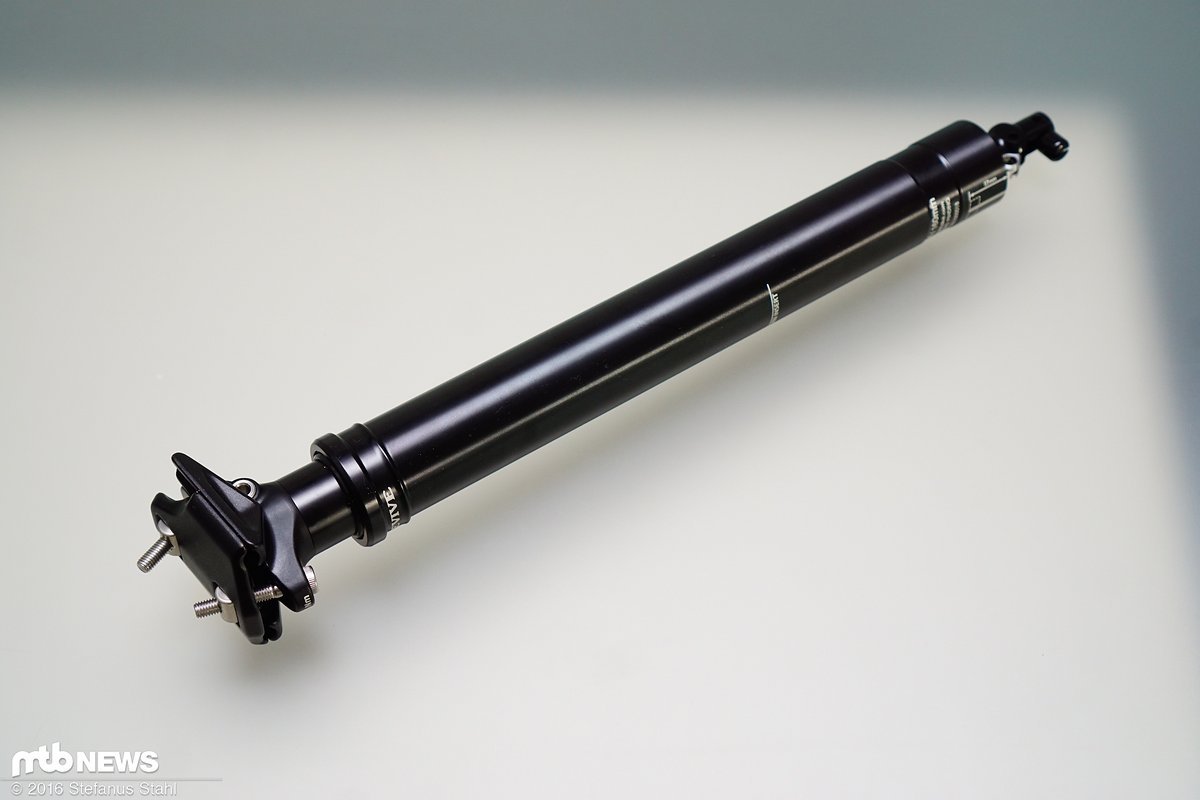 BikeYoke Revive. Eine von vielen neuen Teleskopstützen für 2017, dafür eine der wenigen mit 160 mm BikeYoke Revive. Eine von vielen neuen Teleskopstützen für 2017, dafür eine der wenigen mit 160 mm