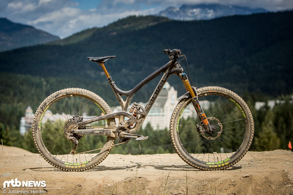 Für Einsätze im Bike Park ist Rob Heran auf einem Evil The Wreckoning in Größe L unterwegs Für Einsätze im Bike Park ist Rob Heran auf einem Evil The Wreckoning in Größe L unterwegs