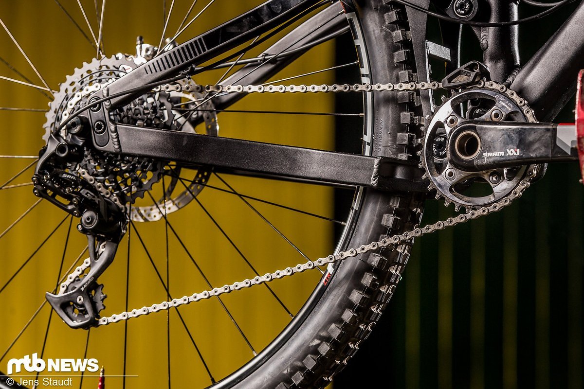Wir verwenden einen SRAM GX 11fach-Antrieb Wir verwenden einen SRAM GX 11fach-Antrieb