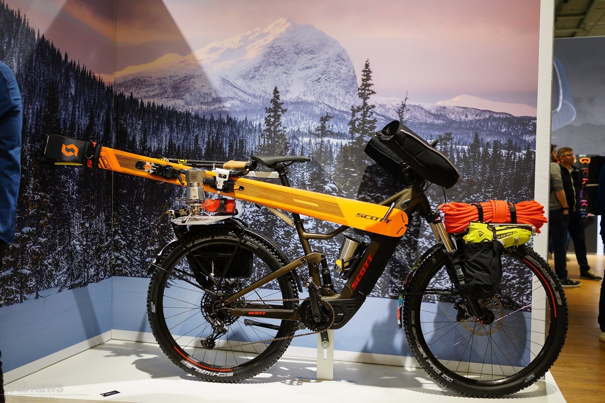Gepackt und bereit für den Weg zur Tour mit dem Scott SK-eRide Gepackt und bereit für den Weg zur Tour mit dem Scott SK-eRide