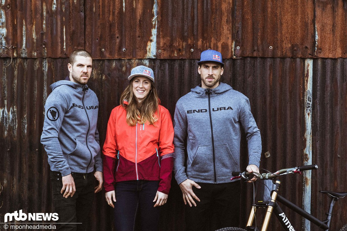 Dan, Rachel und Gee Atherton sind das wohl schnellste Trio, das die Downhill-Welt jemals gesehen hat Dan, Rachel und Gee Atherton sind das wohl schnellste Trio, das die Downhill-Welt jemals gesehen hat