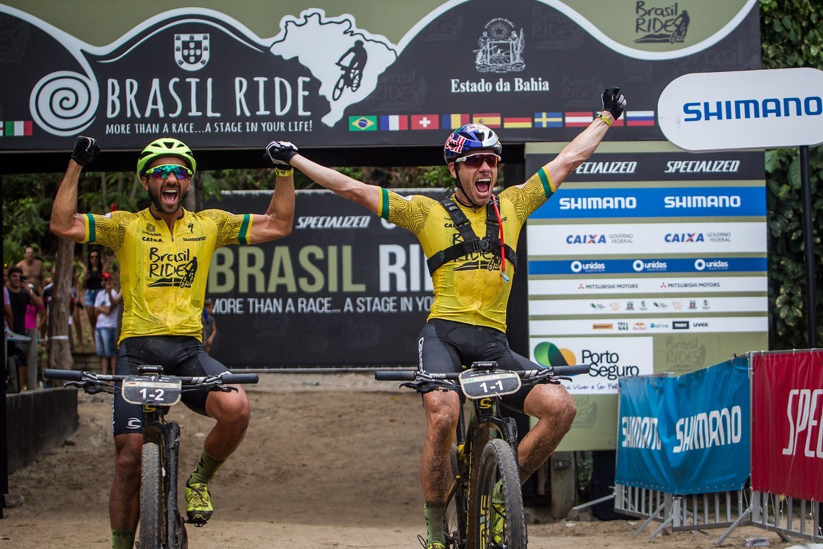 Große Freude bei Manuel Fumic und Henrique Avancini: Erstmalig konnte sich das Duo den Gesamtsieg beim Brasil Ride sichern Große Freude bei Manuel Fumic und Henrique Avancini: Erstmalig konnte sich das Duo den Gesamtsieg beim Brasil Ride sichern