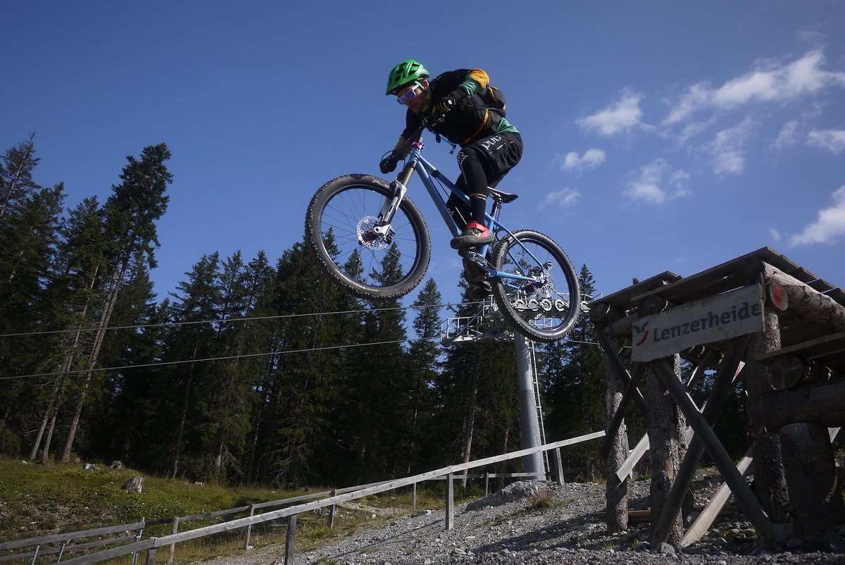 Das muss gehen: Im Lastenheft für das Pinduro standen auch Bike-Park-Einsätze. Bisher ohne Probleme. Das muss gehen: Im Lastenheft für das Pinduro standen auch Bike-Park-Einsätze. Bisher ohne Probleme.