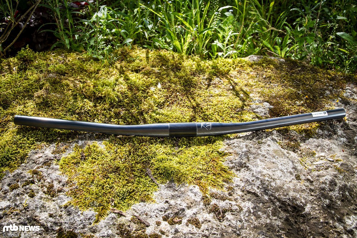 Der bike ahead composites THEflatbar ist in drei verschiedenen Ausführungen erhältlich Der bike ahead composites THEflatbar ist in drei verschiedenen Ausführungen erhältlich