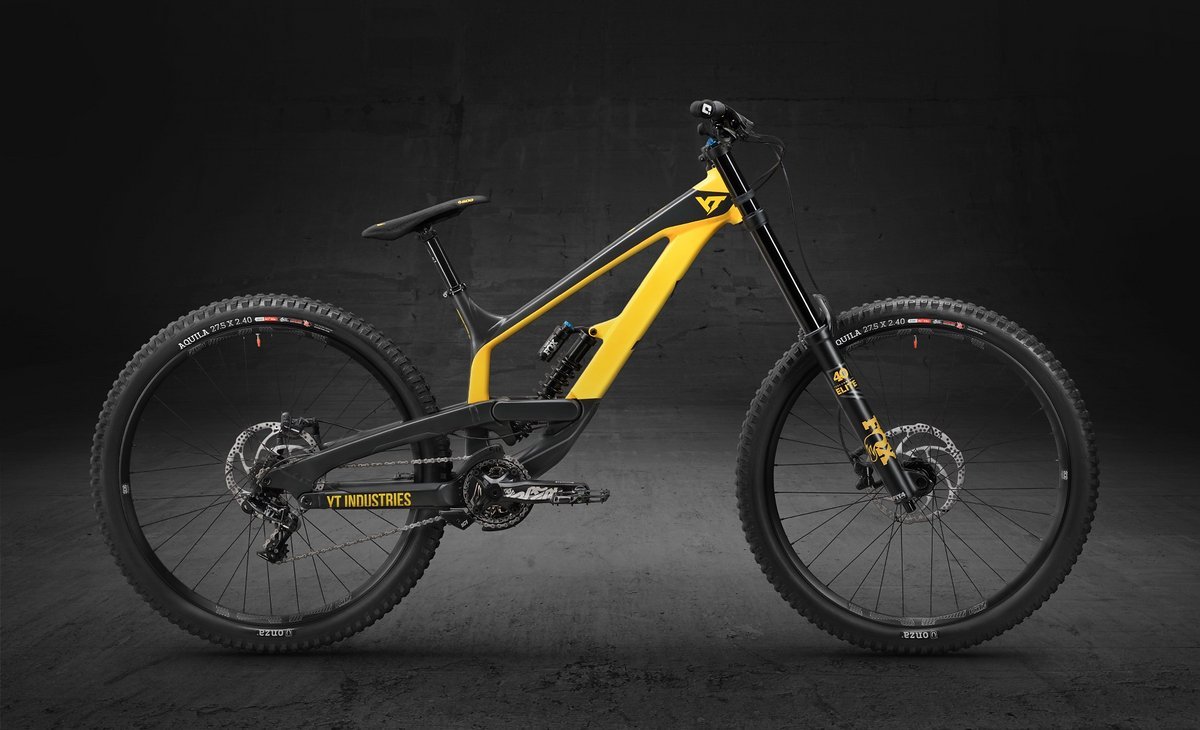 Satter Bolide: Das YT Industries TUES AL in Coal Grey/Fallout Yellow wiegt 17.2 kg und kostet 2.699 € Satter Bolide: Das YT Industries TUES AL in Coal Grey/Fallout Yellow wiegt 17.2 kg und kostet 2.699 €
