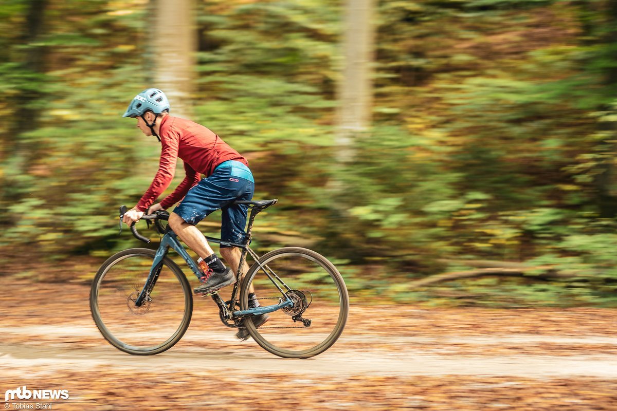 Für 1799 € kriegt man hier ein 8,7 kg Bike mit extrem geringem Rollwiderstand Für 1799 € kriegt man hier ein 8,7 kg Bike mit extrem geringem Rollwiderstand