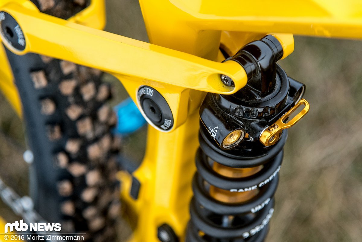 Bergauf tritt sich das Ghost SL AMR X 9 LC auch ohne blockierten Dämpfer sehr angenehm Bergauf tritt sich das Ghost SL AMR X 9 LC auch ohne blockierten Dämpfer sehr angenehm