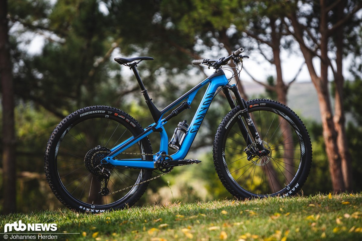 Das Canyon Neuron CF 9.0 SL für 3.699 € Das Canyon Neuron CF 9.0 SL für 3.699 €